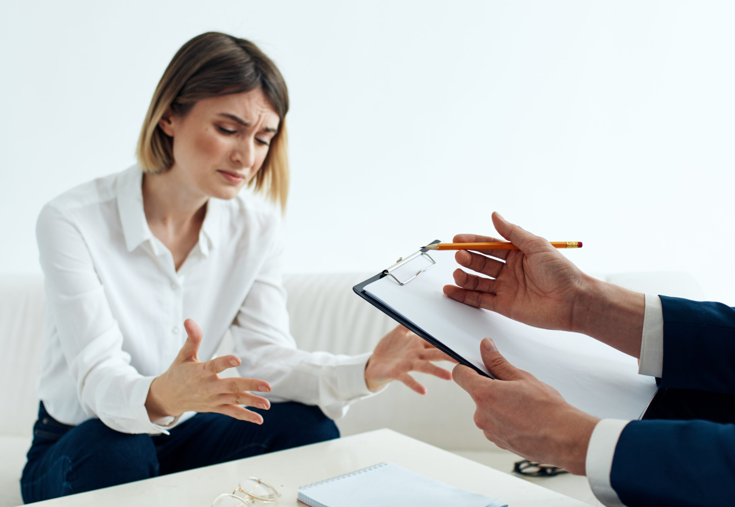 Therapeutic Disclosure vs. Staggered Disclosure: How to Do It Right| My Becoming Well